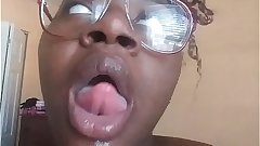 Naejae gets freaky during mouth tour